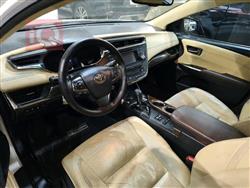 تويوتا أفالون